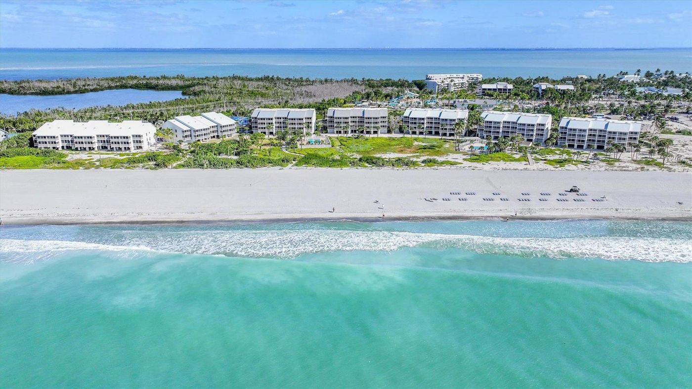 Beach Villas 2615 — South Seas Resort · Captiva Island